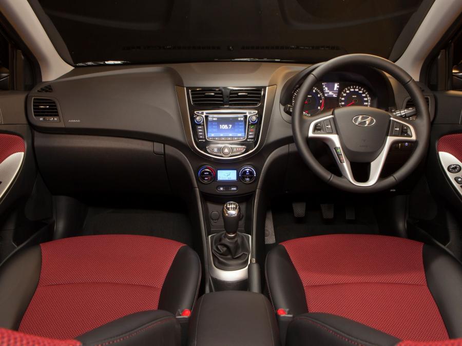  Hyundai Accent SR Concept 2012 года  (фото 2 из 3)